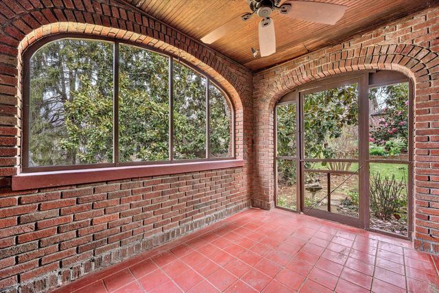 2610 Longview AVE, Roanoke, VA 24014