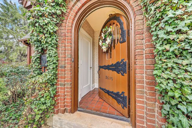 2610 Longview AVE, Roanoke, VA 24014