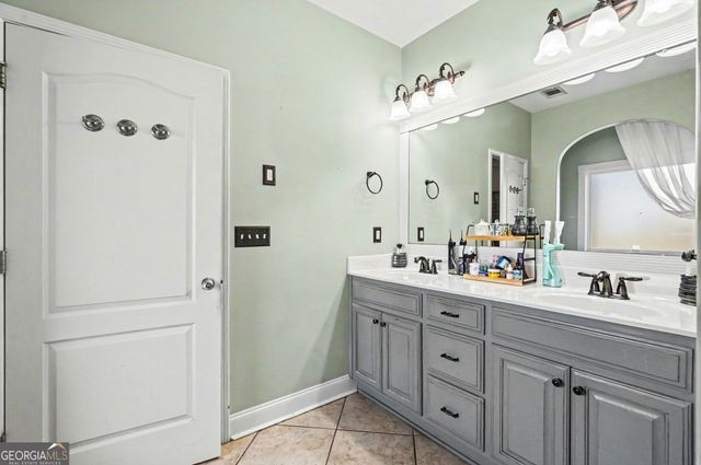 449 Glouchester Drive, Locust Grove, GA 30248