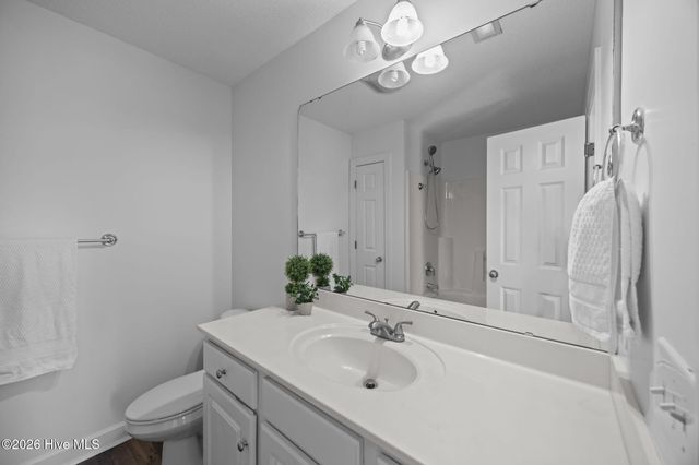 1310 Thomas Langston Road 6, Winterville, NC 28590