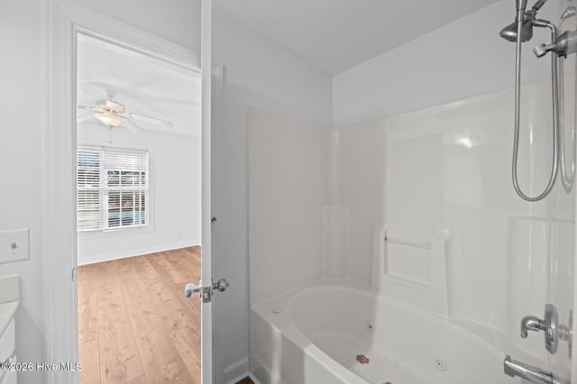 1310 Thomas Langston Road 6, Winterville, NC 28590