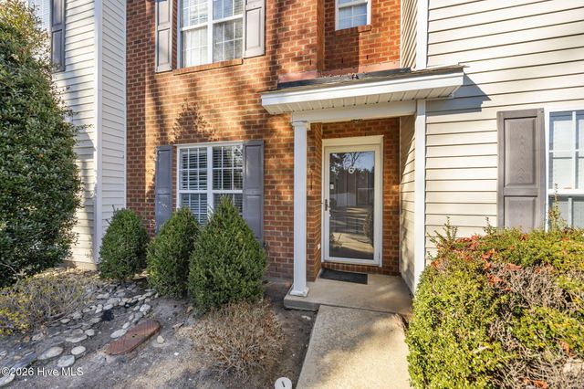 1310 Thomas Langston Road 6, Winterville, NC 28590