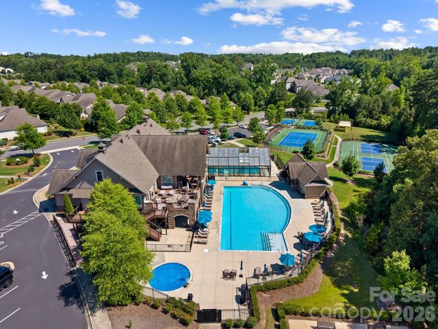 12047 Cove Court, Charlotte, NC 28278