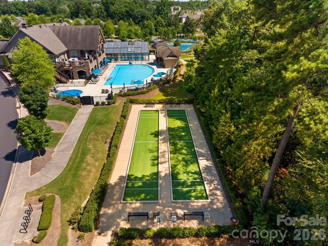 12047 Cove Court, Charlotte, NC 28278