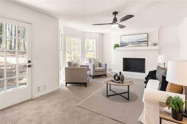 1966 S Hidden Hills Parkway, Stone Mountain, GA 30088