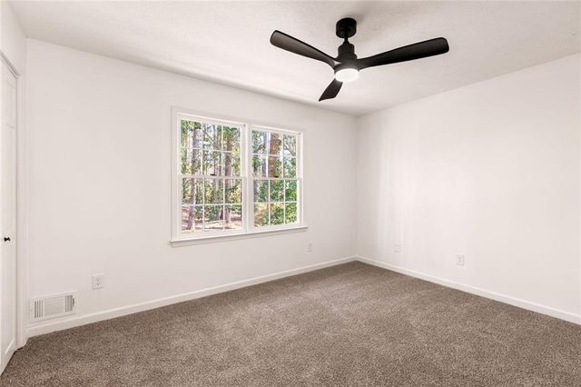 1966 S Hidden Hills Parkway, Stone Mountain, GA 30088