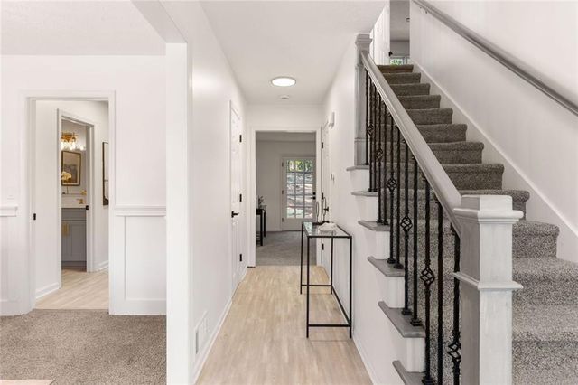 1966 S Hidden Hills Parkway, Stone Mountain, GA 30088