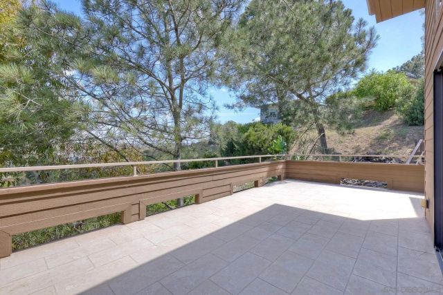 4242 Falcon St, San Diego, CA 92103