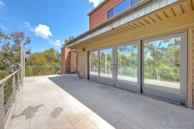 4242 Falcon St, San Diego, CA 92103