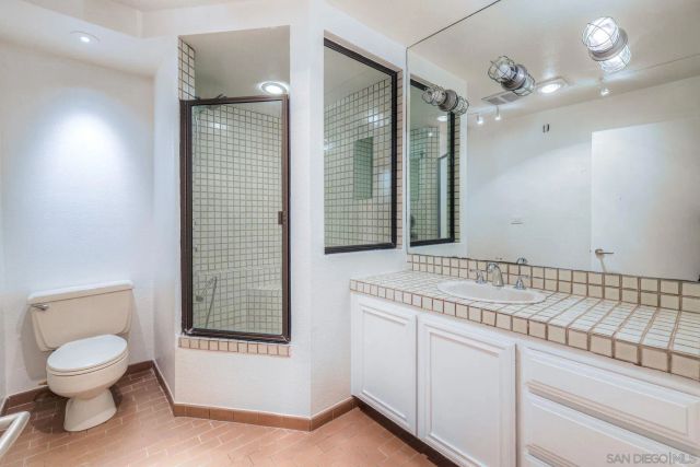 4242 Falcon St, San Diego, CA 92103