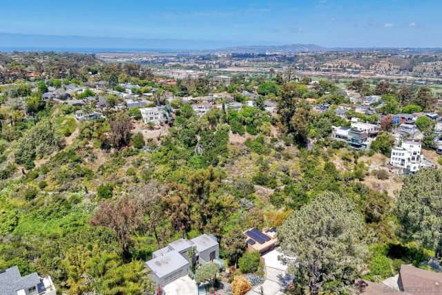 4242 Falcon St, San Diego, CA 92103