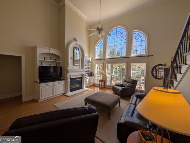 5359 Point South Drive, Gainesville, GA 30504