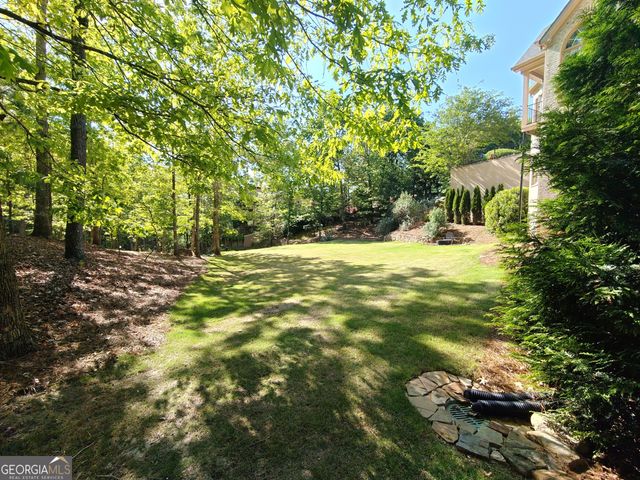 5359 Point South Drive, Gainesville, GA 30504