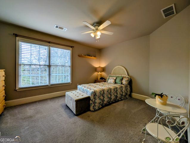 5359 Point South Drive, Gainesville, GA 30504