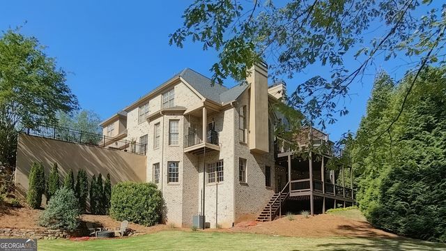 5359 Point South Drive, Gainesville, GA 30504
