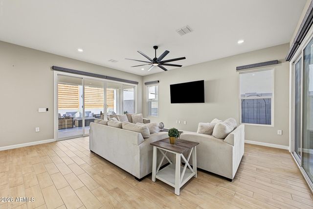 5124 E GALLOP Way, Scottsdale, AZ 85254
