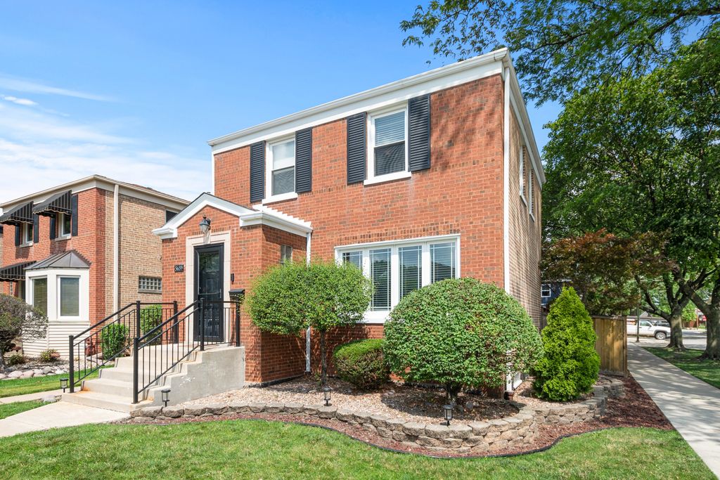 5659 S Oak Park Avenue, Chicago, IL 60638