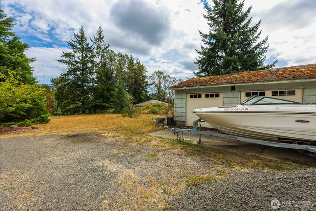 122 S National Avenue, Bremerton, WA 98312