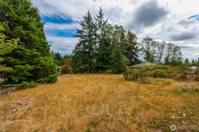 122 S National Avenue, Bremerton, WA 98312