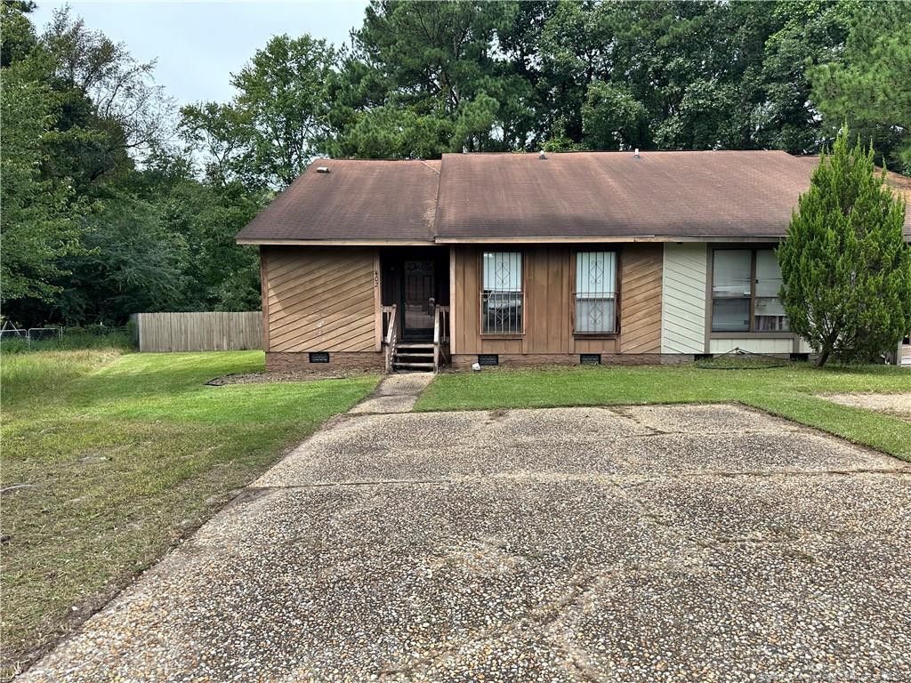 402 Michie Place, Fayetteville, NC 28314