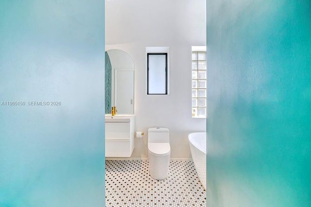 10301 N Miami Ave, Miami Shores, FL 33150