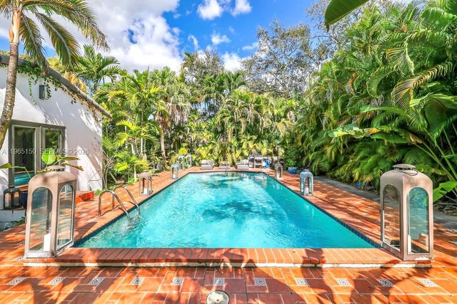 10301 N Miami Ave, Miami Shores, FL 33150