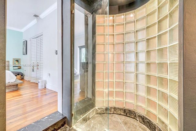 10301 N Miami Ave, Miami Shores, FL 33150