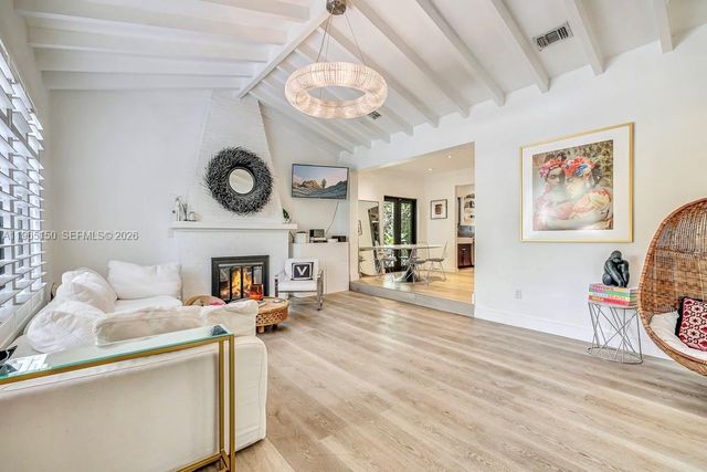 10301 N Miami Ave, Miami Shores, FL 33150