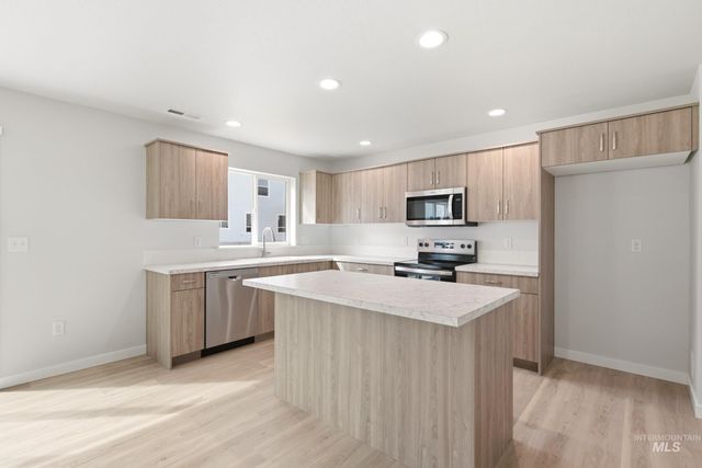 13697 Inman Ct, Caldwell, ID 83607