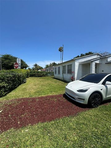 382 NW 82nd Street 382, Miami, FL 33150