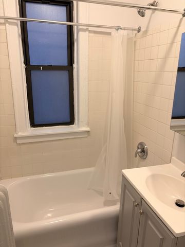 635 W ROSCOE Street N1, Chicago, IL 60657