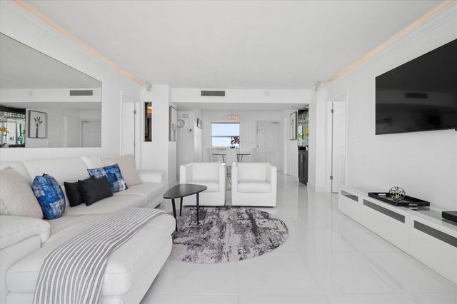 333 NE 21ST Avenue 1520, Deerfield Beach, FL 33441