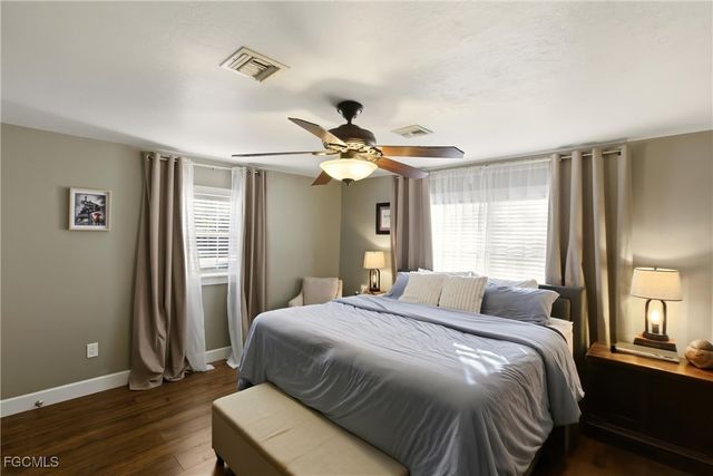 19550 Nalle RD, North Fort Myers, FL 33917