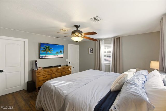 19550 Nalle RD, North Fort Myers, FL 33917