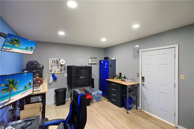 19550 Nalle RD, North Fort Myers, FL 33917