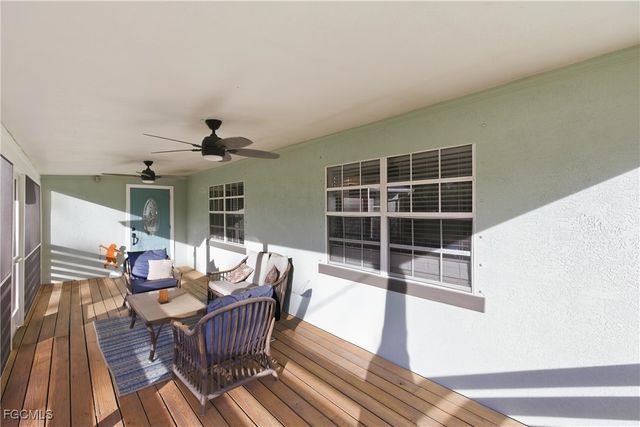 19550 Nalle RD, North Fort Myers, FL 33917