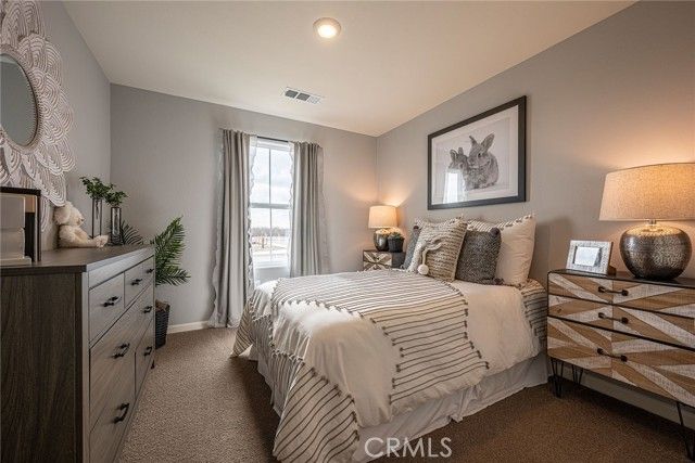 613 MARSHALL Lane 126 B2, Merced, CA 95348