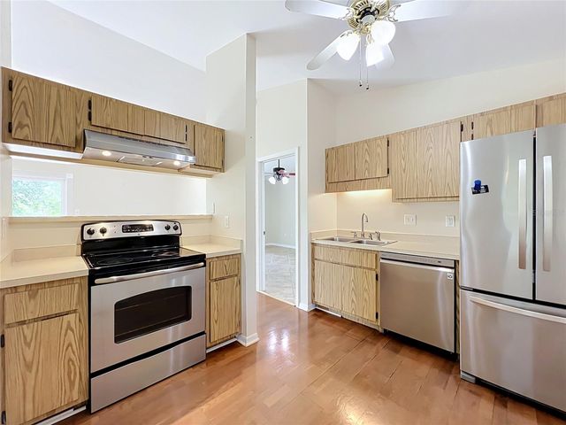 2255 CROAT STREET, Mount Dora, FL 32757