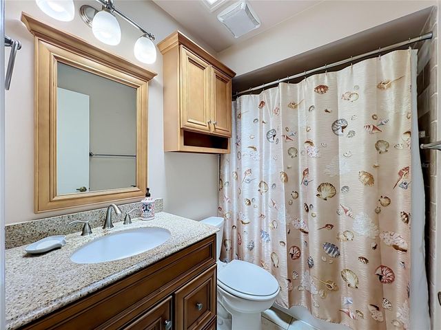 2255 CROAT STREET, Mount Dora, FL 32757