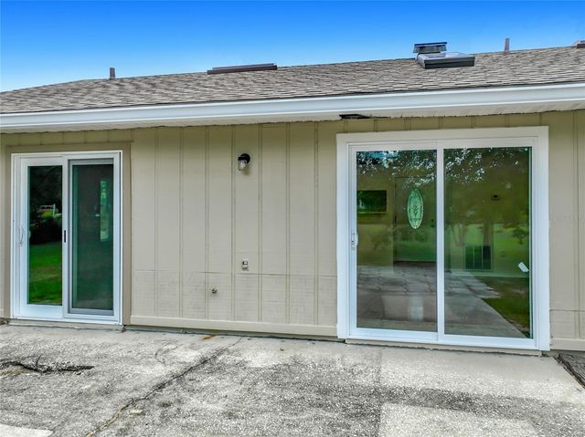 2255 CROAT STREET, Mount Dora, FL 32757