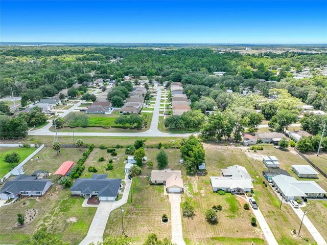 2255 CROAT STREET, Mount Dora, FL 32757