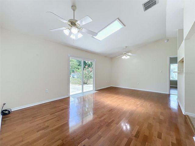 2255 CROAT STREET, Mount Dora, FL 32757