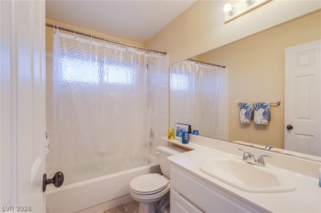 253 Camelback Ridge Avenue, Henderson, NV 89012