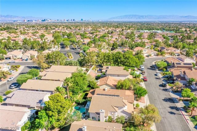 253 Camelback Ridge Avenue, Henderson, NV 89012