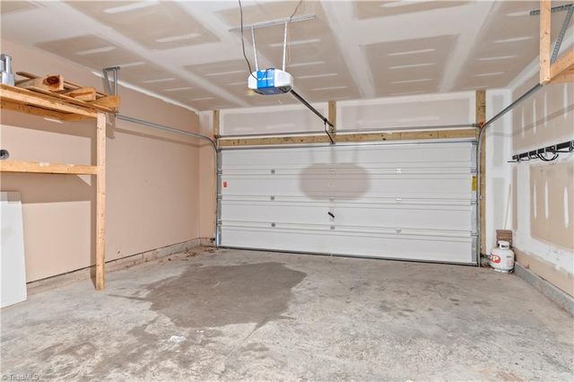 4074 Medina Court, Pfafftown, NC 27040