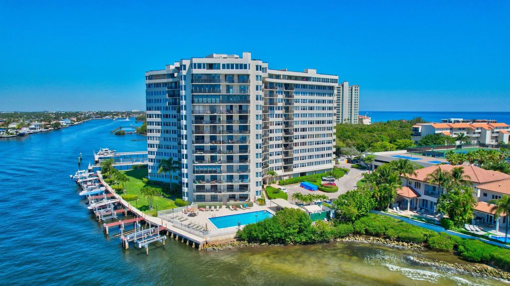 Image 22 of property listing at 3912 S Ocean Boulevard 607, Highland Beach, FL 33487