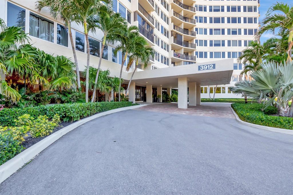 Image 26 of property listing at 3912 S Ocean Boulevard 607, Highland Beach, FL 33487