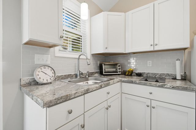 8133 N Ridgebrook Drive, North Charleston, SC 29420