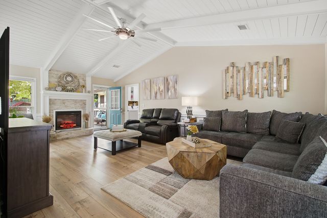 8133 N Ridgebrook Drive, North Charleston, SC 29420