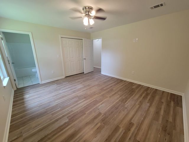 37 Cedar Hill Ct. Drive, Defuniak Springs, FL 32433